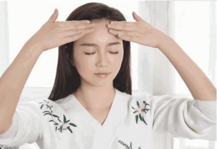 一转眼 三十岁女人怎么保养皮肤？