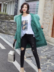 温度现在是越来越低了 什么叫派克服？哪个颜色好看