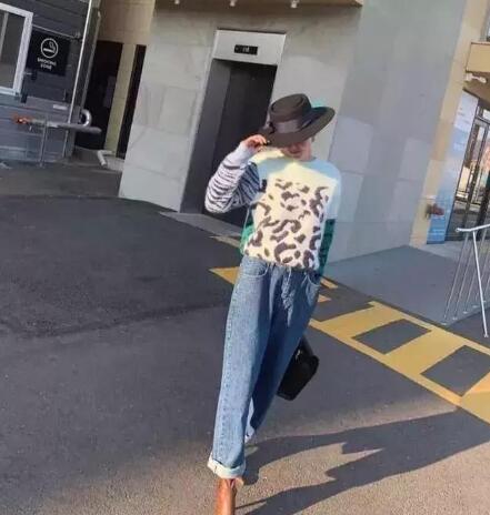 针织衫 九分牛仔裤