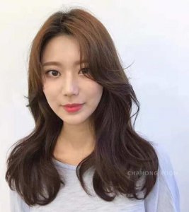 网红发型女中长 2022网红发型女中长发图片