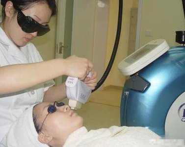 女人生完孩子 美白祛斑的方法有哪些？