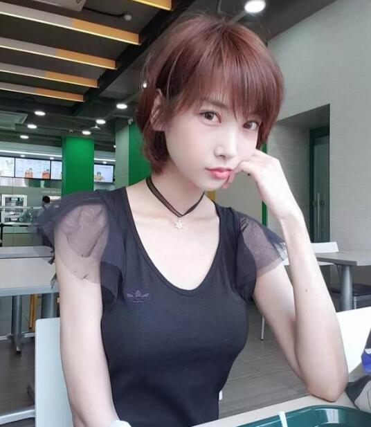 在短发盛行的今天 女生留什么短发好看
