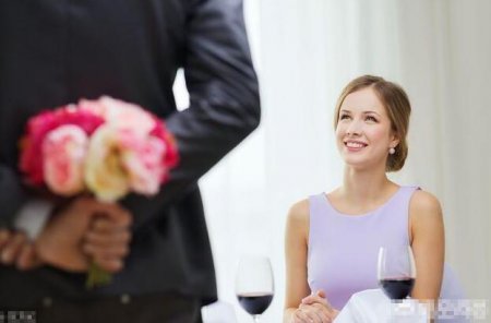对于有男朋友的女生来说 女生怎么出门让男朋友有面子