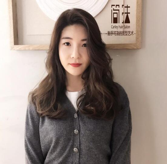 过完年后又是一波换发型的高峰期 2021今年什么发型最流行女