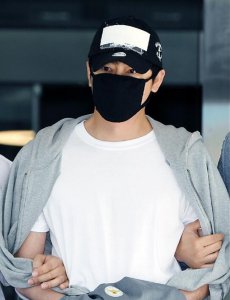 姜至奂被判缓刑 三年内不得在青少年就职