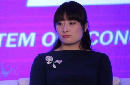 宗馥莉再谈换王力宏 合作20年感情非常深厚就像家人