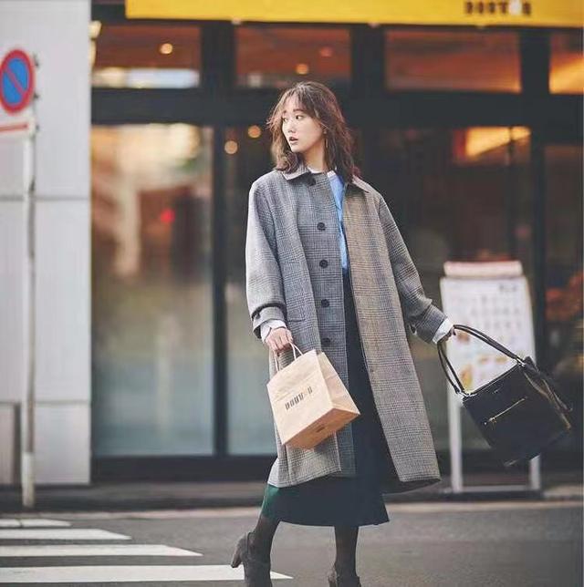冬天季节 冬天穿裙子搭配图