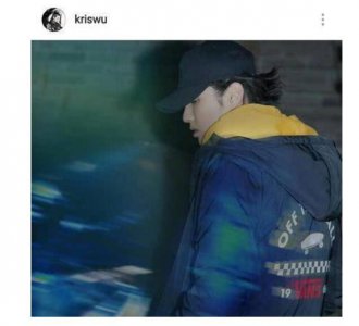 周杰伦吴亦凡互动 互侃“不错哦”相当有意思