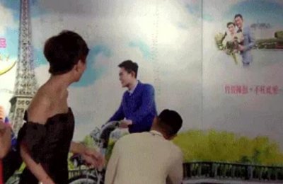 古天乐花式签名走红 疯狂画圈圈画面十分逗趣搞笑