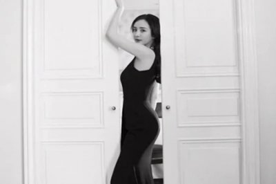 女星“黑天鹅”造型PK 杨幂性感刘诗诗优雅赵丽颖惊艳