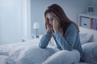 晚上睡不着怎么办 三个小妙招治疗睡不着方法