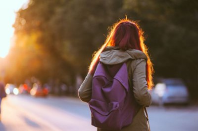 大学生隐瞒父母游13国发热被隔离 深圳女大学生何过之有？