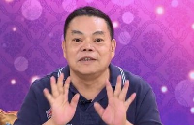 69岁男星自曝网恋经历 编造型男形象身高178