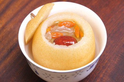 冰糖雪梨的功效与作用 这款营养丰富正确煮梨水的方法
