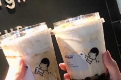 武汉奶茶外卖订单3天增8倍 何以解忧？唯有“奶茶”