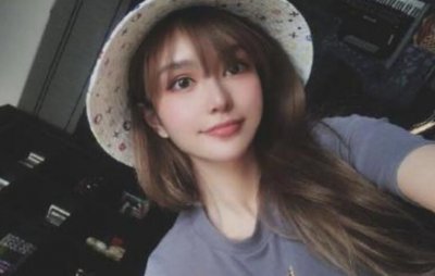 周扬青否认闺蜜爆料 对罗志祥下跪道歉一事做回应