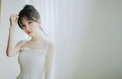 冯提莫新歌上线 清透嗓音让人只听一遍就上头