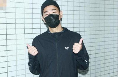 曝jasper嫉妒弟弟 因弟弟到来变得抑郁不爱说话