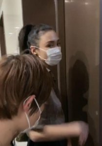 牛萌萌已被拘留 于24日18时20分已被执行拘留