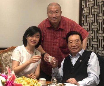 81岁李双江近照 满面红光精神矍铄状态超好