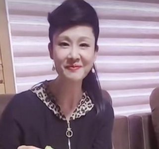 55岁歌手于文华近况曝光 满脸笑容精气神特别足