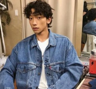 Rain减肥过度 模样尽显憔悴状态非常不好