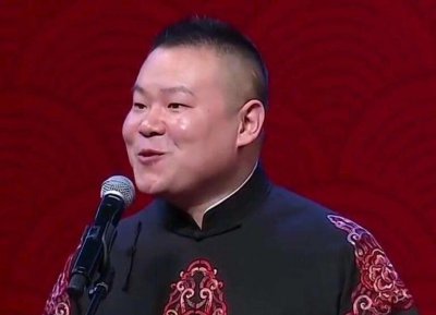 岳云鹏熬夜看世锦赛 直言这是可以载入史册的一场比赛