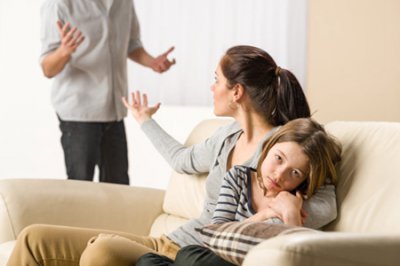 闹离婚期间不能做的事 夫妻超过三条迟早离婚