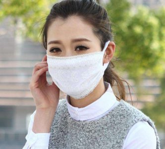 如何戴口罩不掉妆 戴口罩怎么防止蹭掉妆