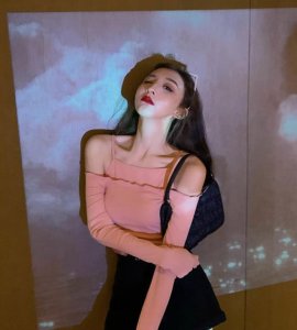 穿吊带如何不露肩带? 穿吊带怎么穿内衣