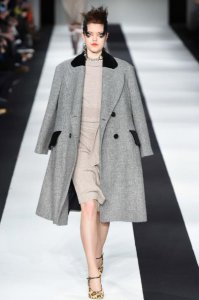 vivienne westwood是奢侈品吗? 西太后是什么品牌