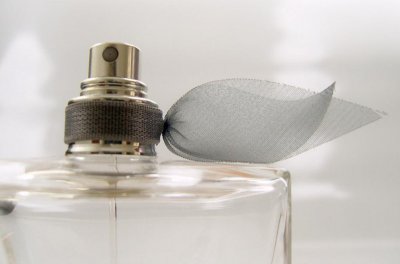 怎样修理香水瓶喷头 香水按压器坏了怎么办