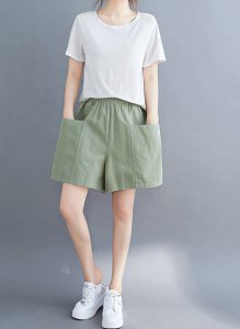 绿色短裤搭配什么颜色的短袖