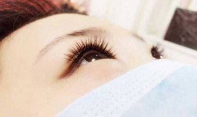 嫁接睫毛可以保持多久 一个月接一次睫毛有什么危害