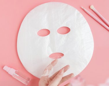 面膜要怎么选 面膜辣眼睛是劣质吗