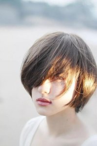 短发怎么扎好看 头发剪短了很难看怎么办