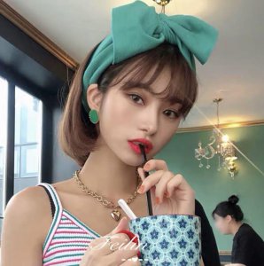女孩短发扎发教程 女孩短发怎么扎简单好看
