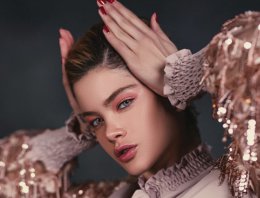 矮个子女生穿搭技巧 短发怎么搭配衣服好看