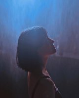 晚上睡觉怎么防止短发翘 如何打理短发