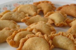 广东过年小吃有哪些？油角、炒米饼等