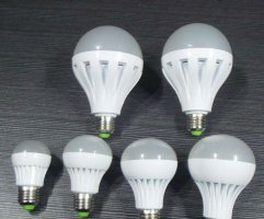 节能灯和led灯哪个省电？节能灯跟led灯的区别