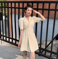 裙子搭配什么鞋子好看 裙子里面穿什么打底