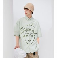 什么颜色适合皮肤黑的哥们穿? 皮肤黑的男生怎么搭配衣服