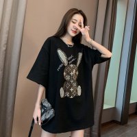 长t恤搭配什么鞋子好看 长t恤怎么穿好看