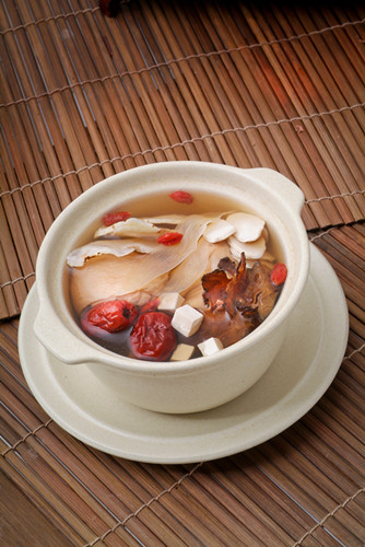 夏天吃什么补气血 夏季气血虚怎样食补