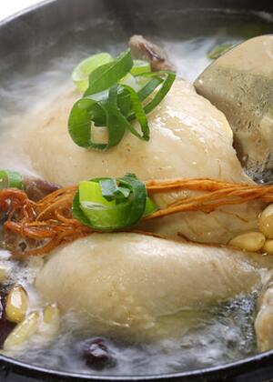 冬季养生砂锅菜温补不上火