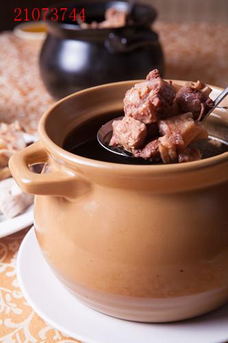 秘制酱料 秘制酱汁鲜肉藕饼的做法