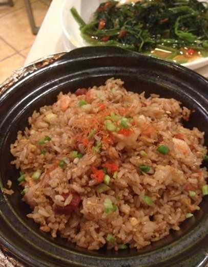 香港风味鲍汁海鲜炒饭过足嘴瘾