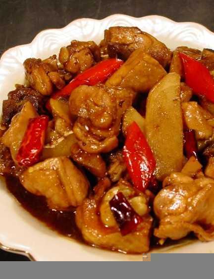 东北炖菜之鸡肉炖土豆的做法