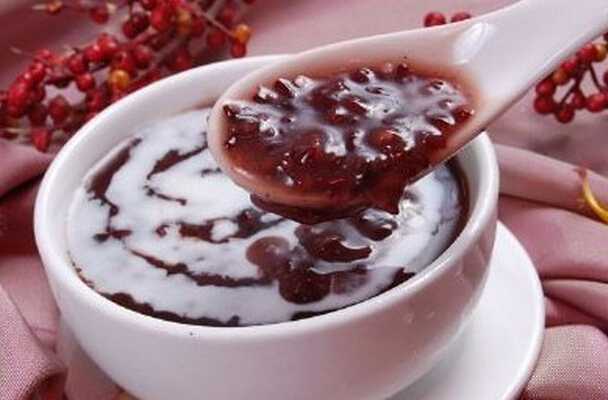 黑糯米补血粥远离贫血